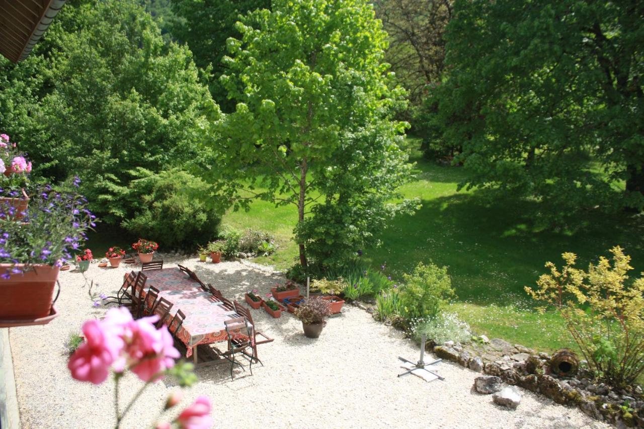 La Clairiere Du Moulin Lepin-le-Lac Exterior photo